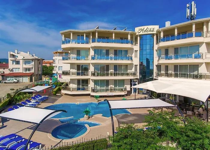 семеен адена Hotel