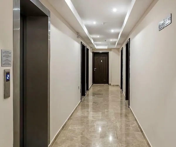 Hotel семеен адена