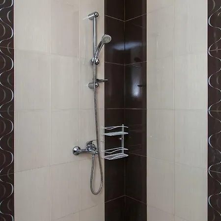 семеен адена Черноморец