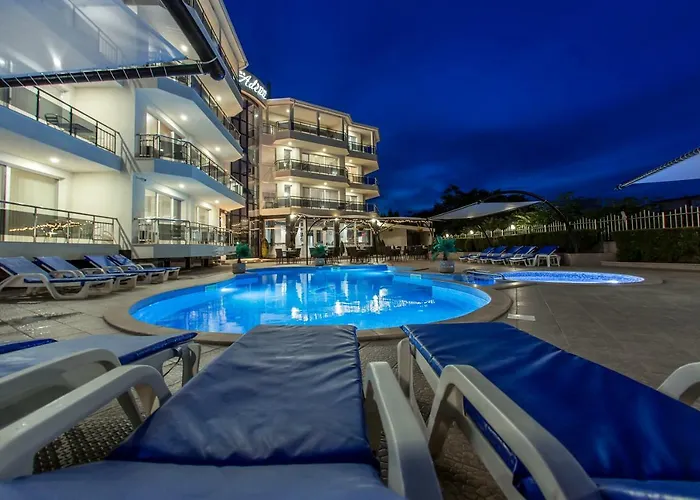 семеен адена